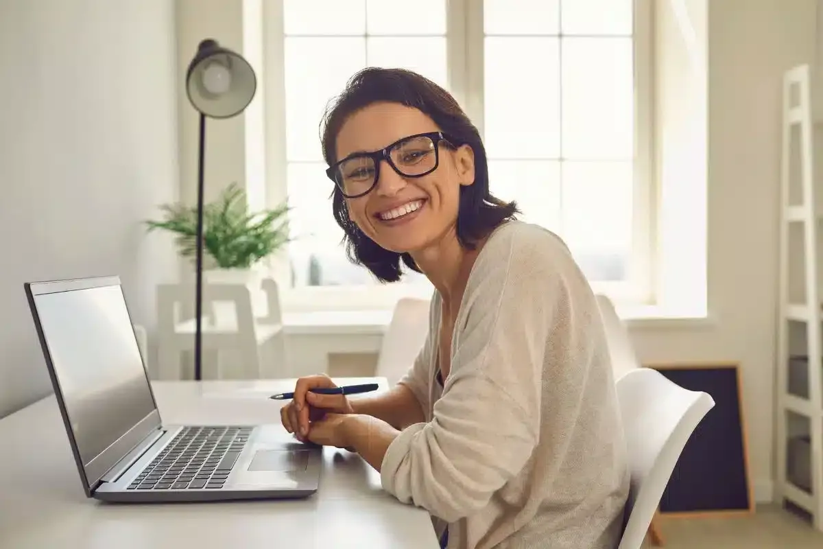 Fernarbeit macht Mitarbeiter glücklicher
